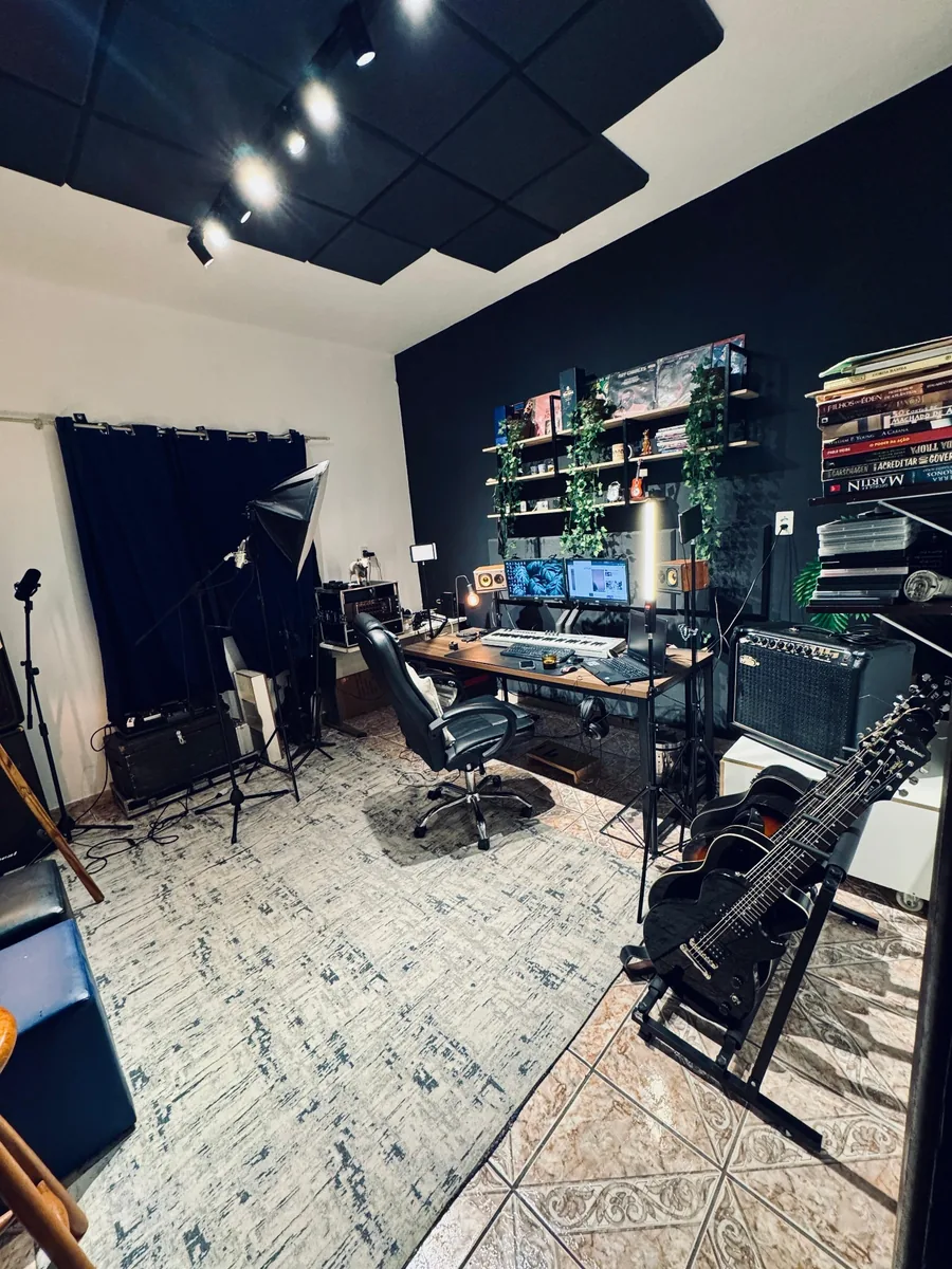 Instrumentos e ambiente de produção do estúdio Nano Sound
