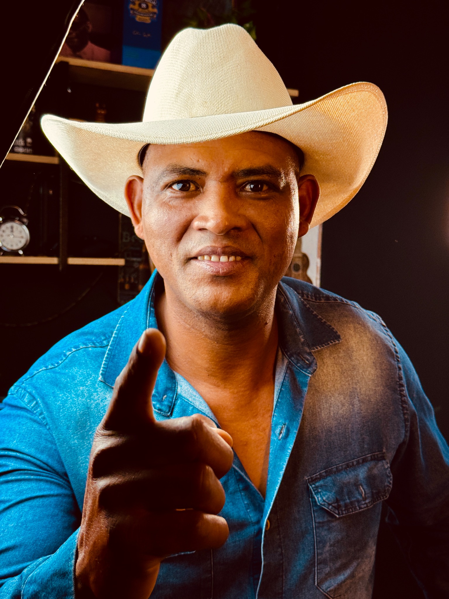 Isael – Cowboy do Forró